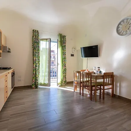 Mag Little Apartment