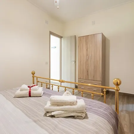 Mag Little Apartment