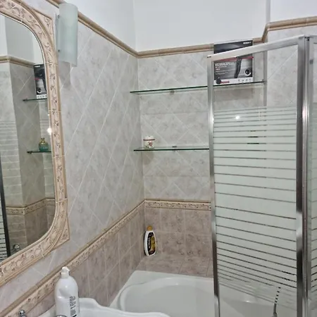 Tusa Apartment *