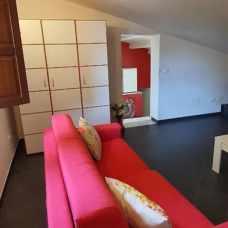 La Mansarda Apartment *