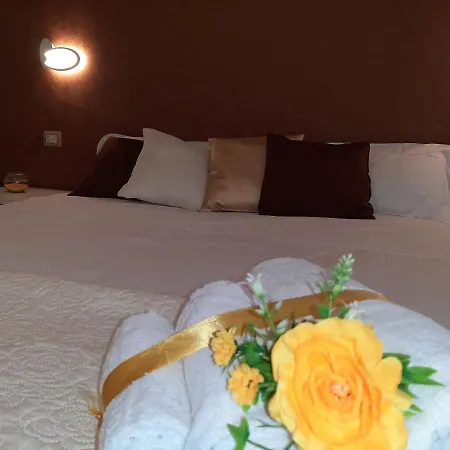 Bed and Breakfast Politeama Center *