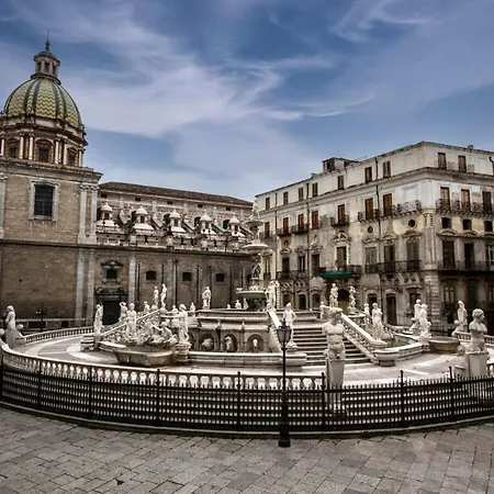 Casta Diva Luxury Apartment