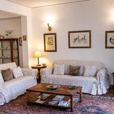Scirocco House Apartment *