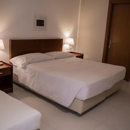 Hotell Mediterraneo