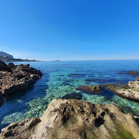 Teatro Del Sole Mare Sferracavallo Holiday home