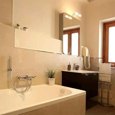 Papyri Apartment