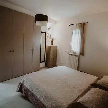Сasa de vacaciones Galati Palermo