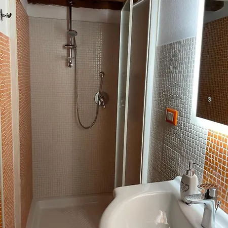 Lampionelli House B&B Bed & Breakfast