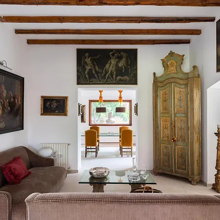 Villa Domus Orestea