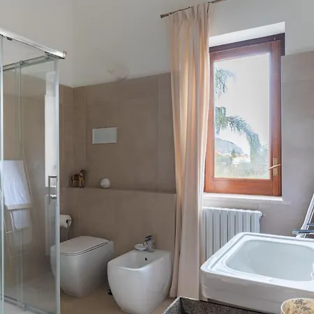 Domus Orestea Villa *
