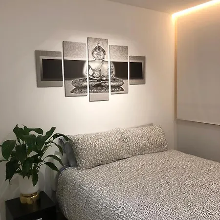 Lux In Historical Center Of Apartment Palermo