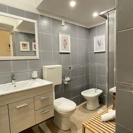 Politeama Art Bed & Breakfast 2*