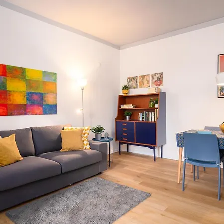 La Casetta Al Politeama Apartment *