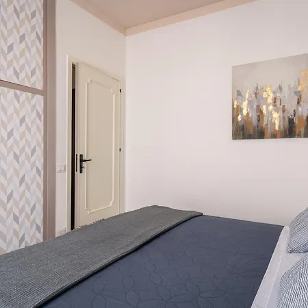 La Casetta Al Politeama Apartment