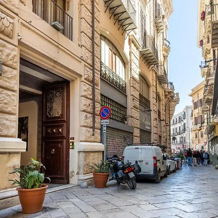 Moncada & Bed & Breakfast Palermo