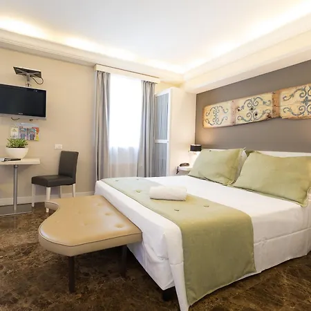 Otel Quintocanto & 4*