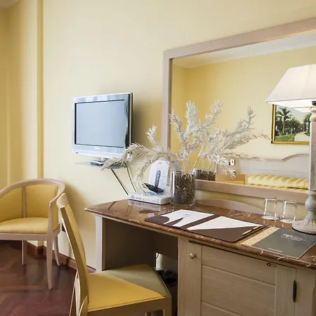 Hotel Giardino 4*