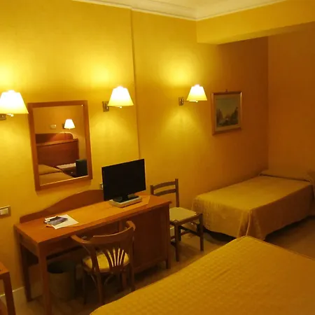 Conchiglia D'oro 3* باليرمو