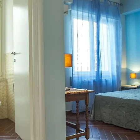 Amelie Hotel
