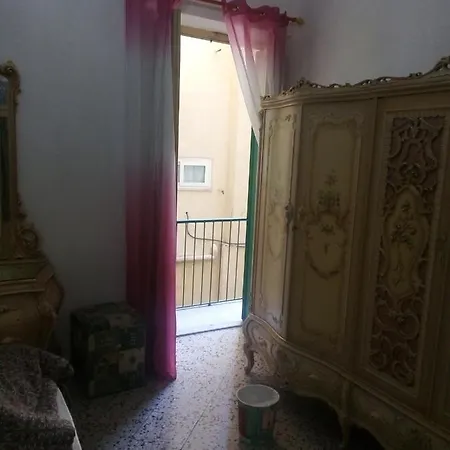 Homestay Fz House Palermo