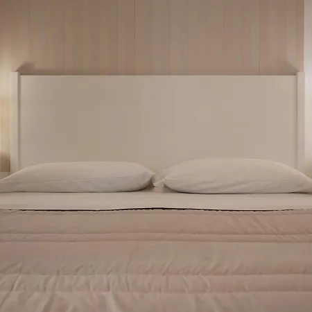 Bella Rooms&suites Bed & Breakfast 2*