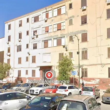 Stanza Privata Dotata Di Tutti I Comfort-centro Storico Alloggio in famiglia