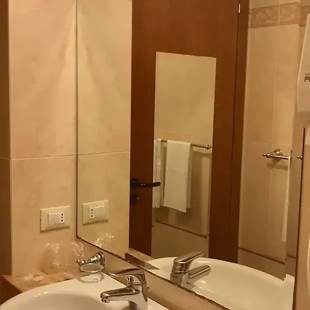 מלון Residenza D'aragona פלרמו
