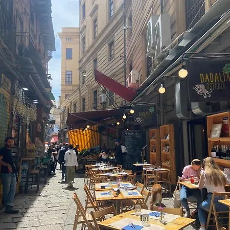 Casetta Al Mercato Vucciria * Palermo