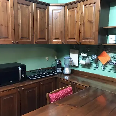 Apartment Lively In Center *