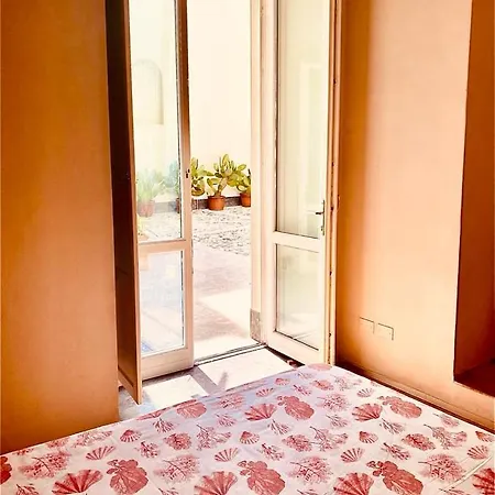 Lancia Di Barolo Appartamento Palermo