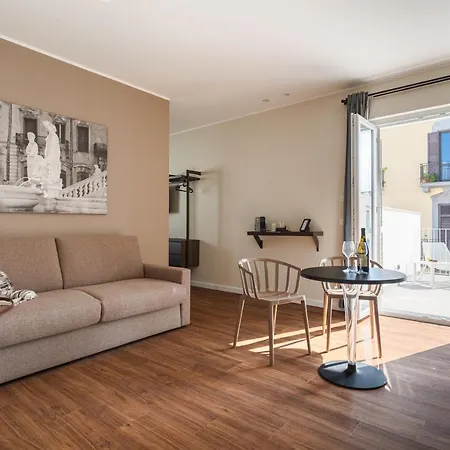 Apartment Attico 37 - Con Terrazza Privata E Cucina