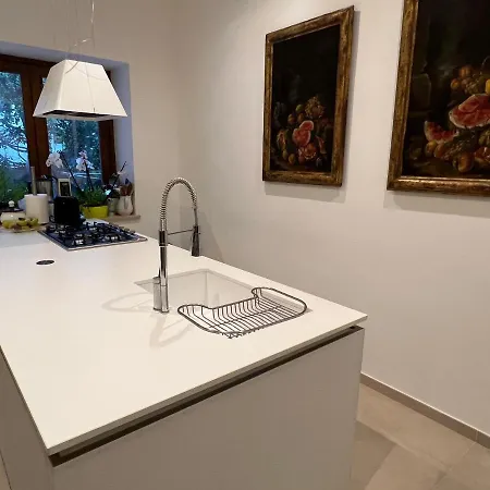 Villa Domus Orestea *