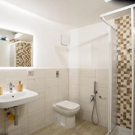 Station - Fanale Apartment *