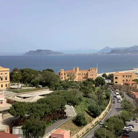 Apartment Leo's Palermo