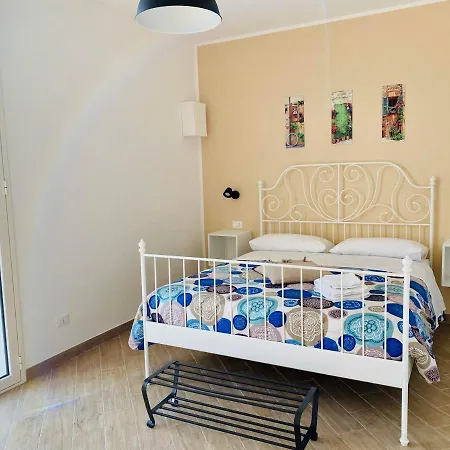 Pindemonte Apartamento *