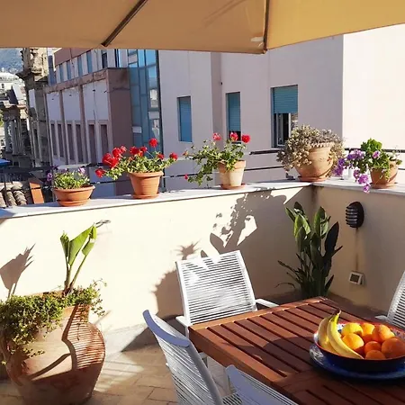 아파트 Terrace With View Attic In Old Town Ballarhome 팔레르모