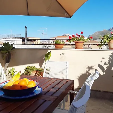Terrace With View Attic In Old Town Ballarhome Apartament