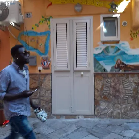 Casa Mercato Ballaro' *