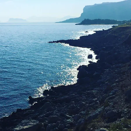 Mondello Addaura Addisio Penzion *