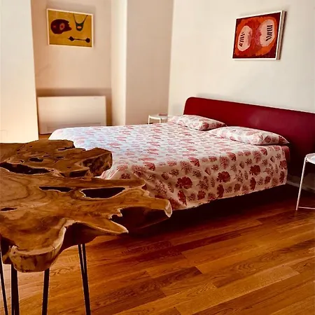 Lancia Di Brolo Appartamento Palermo