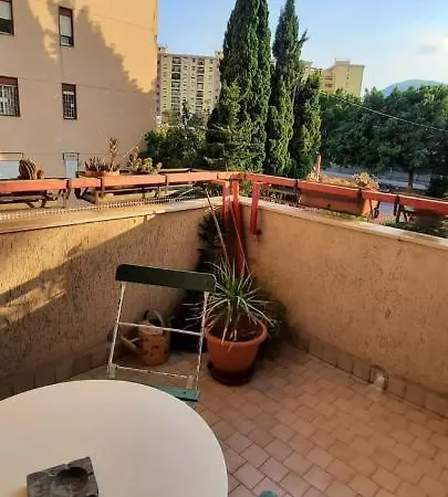 Apartment Zisa *