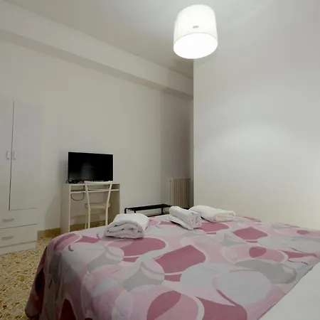 فندق مبيت وإفطار La Casa Del Moro - Al Politeama