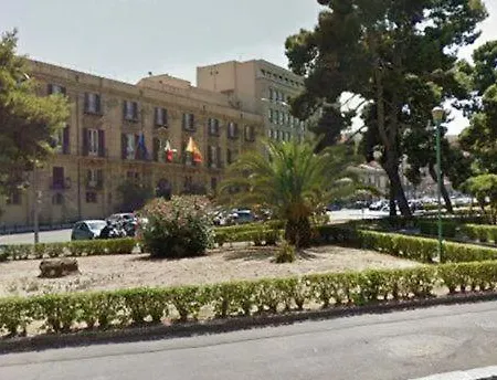 Colonna Rotta Apartment *