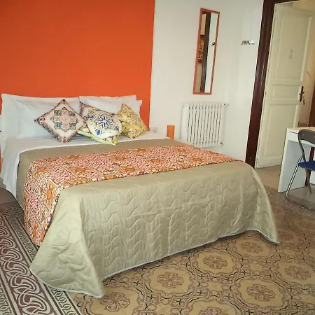 Locami Centro Guest house