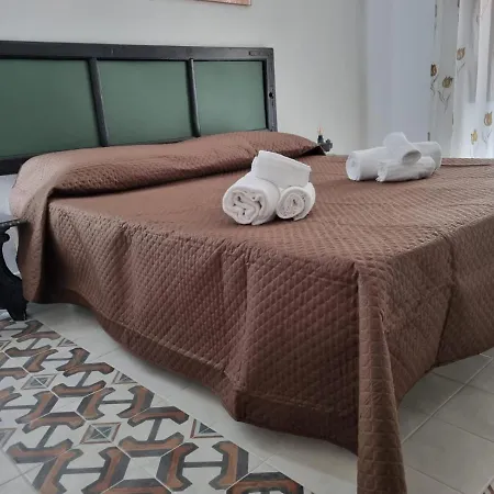 Holiday home Casa Viotti Le Fuoriserie *