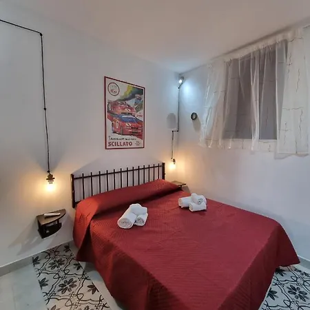 Casa Viotti Le Fuoriserie Holiday home Palermo