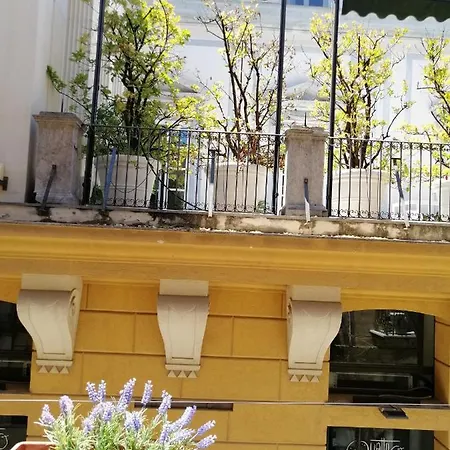 Casa Dadà, Romantic House In Historic Centre *