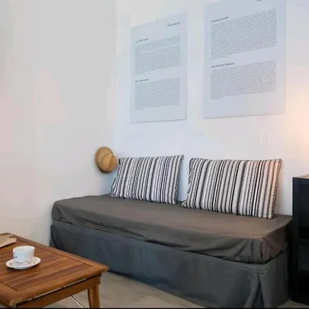 Villa's On The Beach, Swimming Pool A/c Holiday home