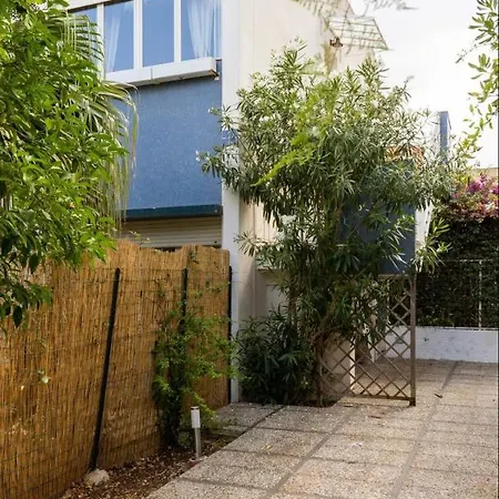 Azzurra Villa *