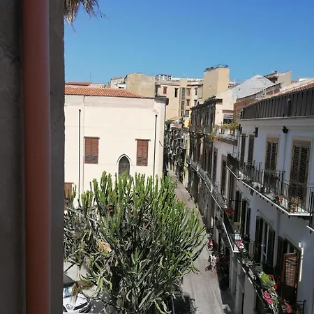 Apartment Locazione Turistica Garibaldi *